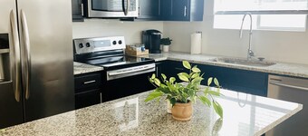 Modern 4BR near AZ Athletic Grounds, Queen Creek, Schnept Farms