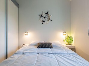 1 bedroom, iron/ironing board, WiFi