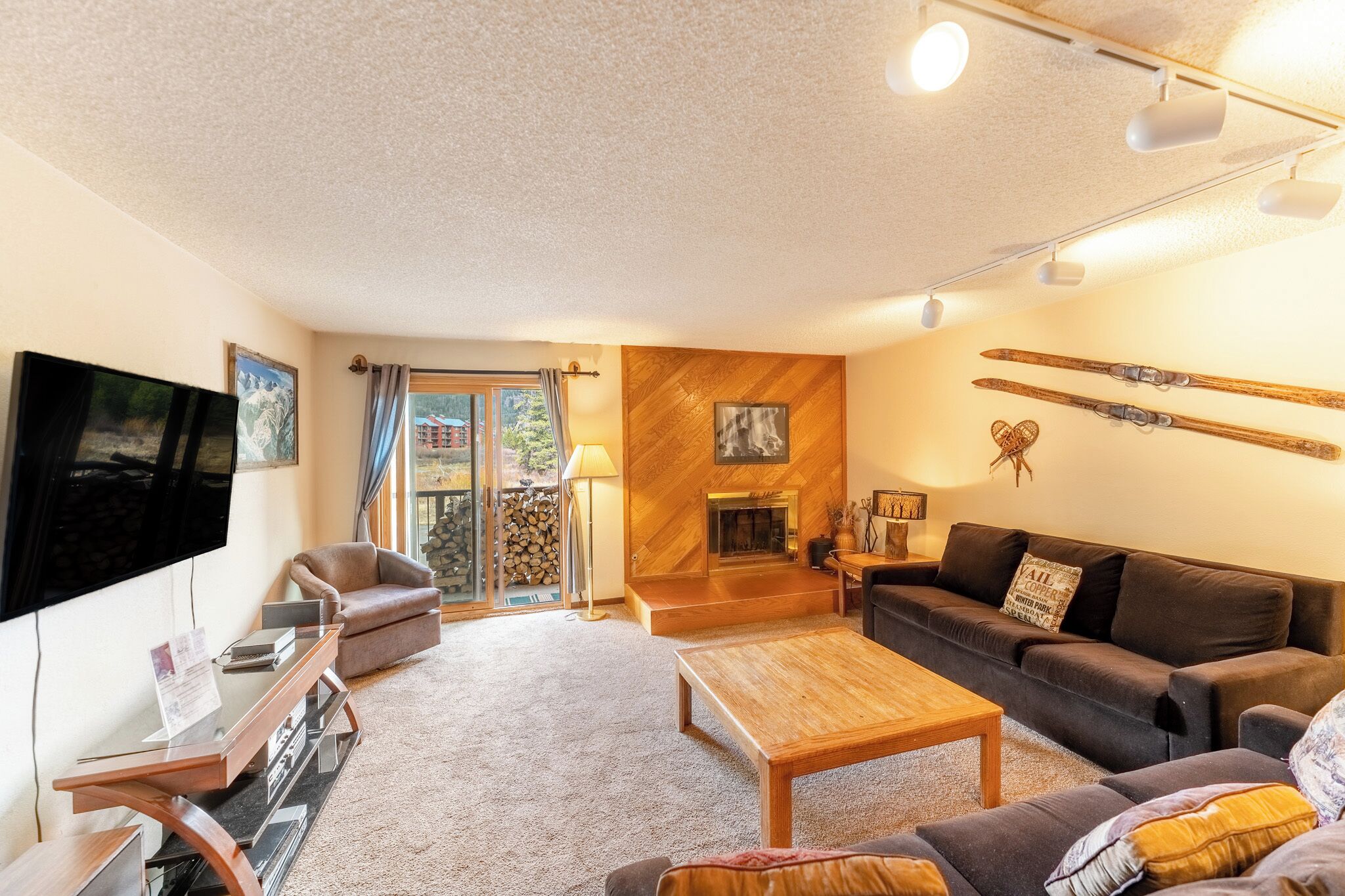 Apartment (2 Bedrooms) | Front of property