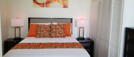 1 多间卧室、客房内保险箱、熨斗/熨衣板、免费 WiFi