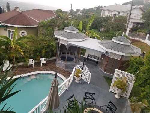 Ridgeview Suite 3