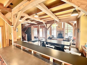 تناول الطعام