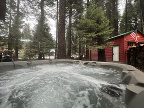 Bañera de hidromasaje exterior