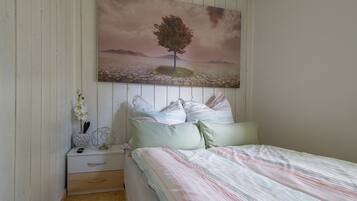 2 Schlafzimmer, Bügeleisen/Bügelbrett, kostenloses WLAN, Bettwäsche