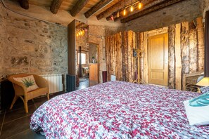 1 makuuhuone, ilmainen Wi-Fi, vuodevaatteet