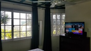 Interior - Ridgeview Suite 4 (Kingston)