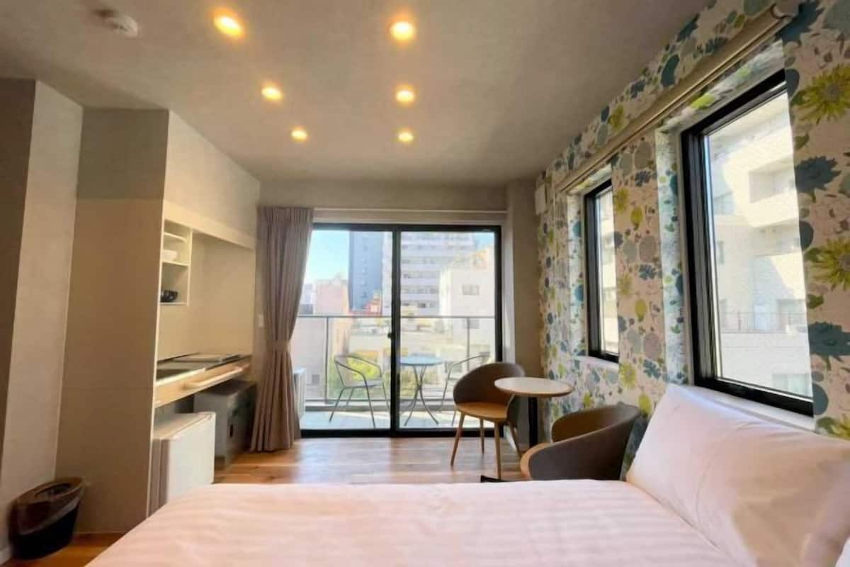 1 bedroom, soundproofing, free WiFi, bed sheets