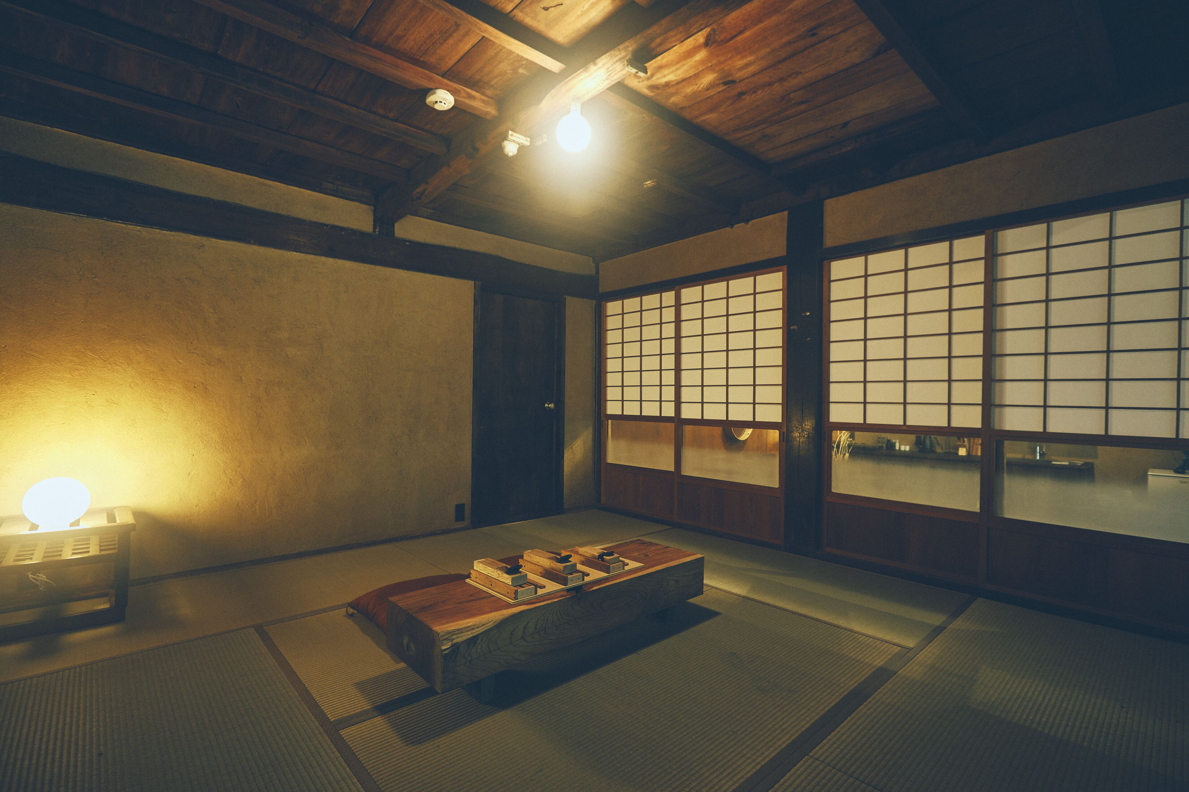 1 bedroom, down duvets, free minibar items, free WiFi