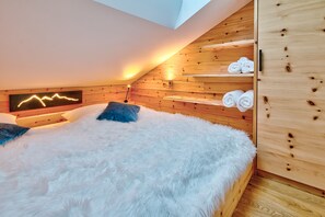 3 chambres, accès à Internet, literie fournie
