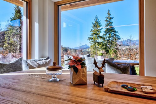 Bergstadl - mit 3 separaten Schlafzimmern, 3 Bädern und Terrasse