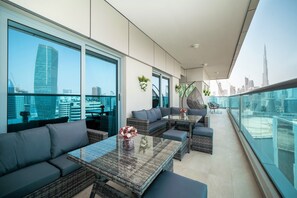 Courtyard - HiGuests - Elite Business Bay (Dubai)