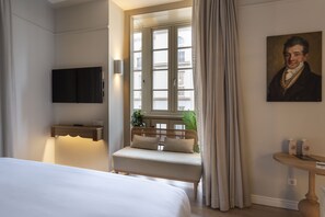 Minibar, coffres-forts dans les chambres, chambres insonorisées