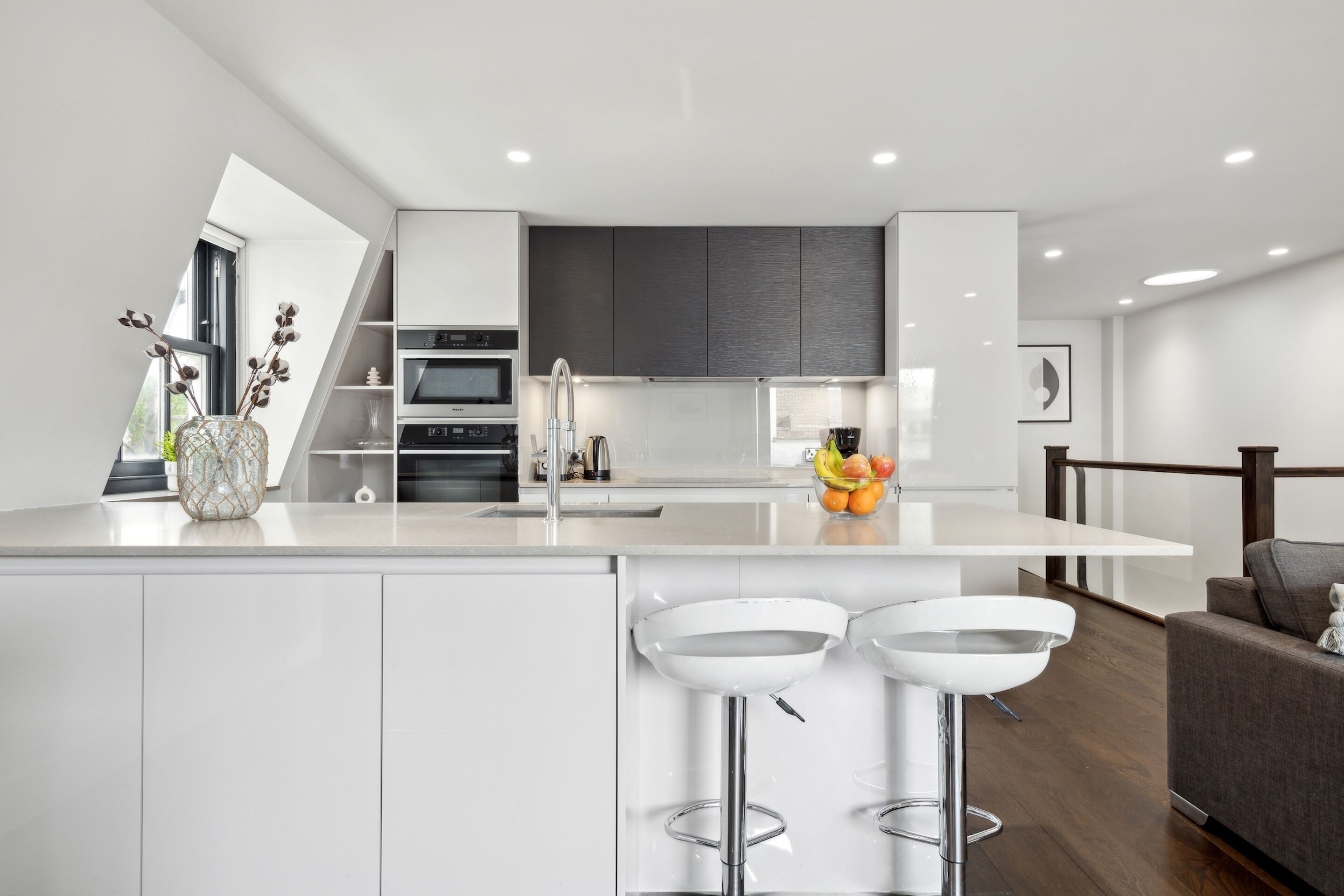 เอ็กซ์คลูซีฟอพาร์ทเมนท์, 2 ห้องนอน, ปลอดบุหรี่, ระเบียง | ครัวส่วนตัว | ตู้เย็นขนาดใหญ่, ไมโครเวฟ, เตาอบ, เตาประกอบอาหาร