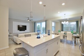 Interior - Great apartment in resort Storey Lake with lux amenities. 10 miles to Disney! (Kissimmee)