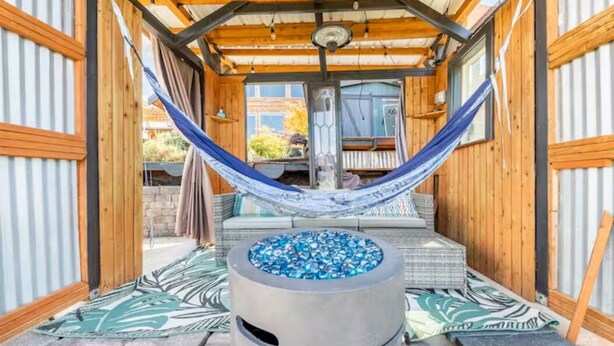 Terrace/patio - Birch Bay Beach Cabana - a tiny oasis close to everything at the Bay. Pets OK (Blaine)