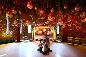 Mariage à l’intérieur