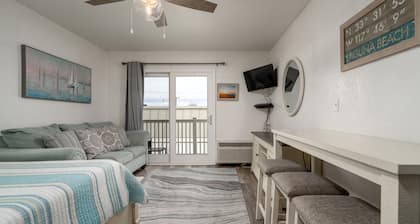 New Listing! Modern studio ocean block with a pool