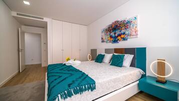 1 bedroom, iron/ironing board, travel crib, WiFi