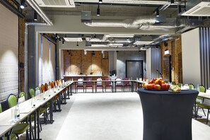 Business center - ARCHE Dwór Uphagena Gdańsk (Gdansk)