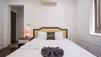 Quarto casal luxo | Escrivaninha, quartos à prova de som, Wi-Fi de cortesia, roupa de cama