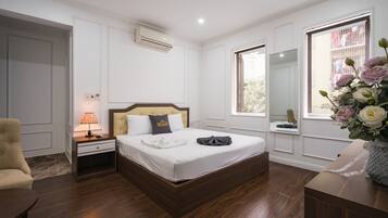 Quarto casal luxo | Escrivaninha, quartos à prova de som, Wi-Fi de cortesia, roupa de cama