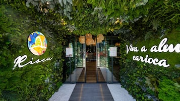 Nội thất lối vào