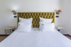 4 Schlafzimmer, Bügeleisen/Bügelbrett, Reisekinderbett, WLAN