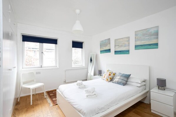 2 bedrooms, WiFi, bed sheets