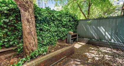 Bright 1 bed flat w/outside space - Kennington Park - LDN