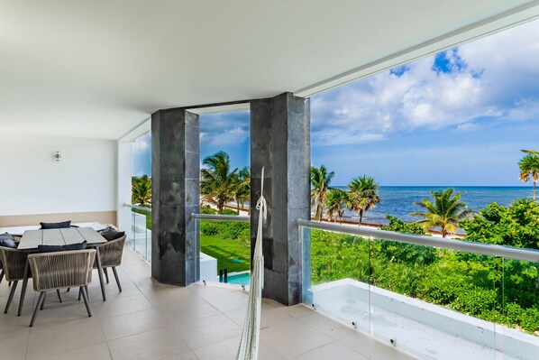 Condo, 2 habitaciones | Restaurante al aire libre