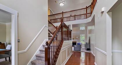 Incredibly Spacious Carmel Home With Fully Equipped Kitchen - 4700 Sq Ft! Sleeps 15! Pet Friendly! 6 Bedroom Home by RedAwning