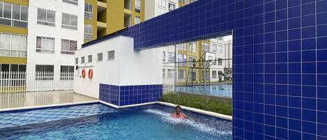 Piscina a l'aire lliure