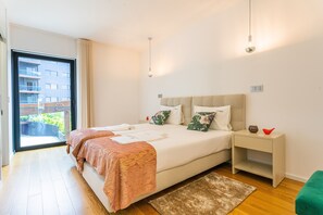 2 habitaciones, tabla de planchar con plancha y wifi gratis 