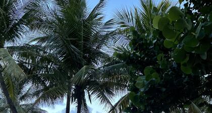 Family Friendly Home w/ Pool Less than 1 Mile to Beach, Golf, & Amphitheater