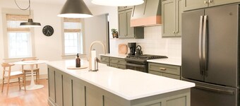 3-Bedroom 🔸 Steps from Bucknell 🔸 Renovated