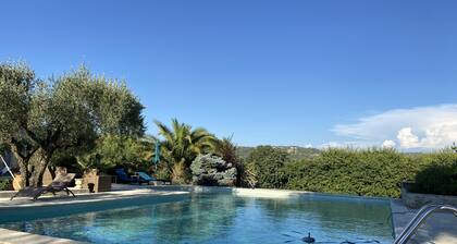 LE MAS D'isachris T3