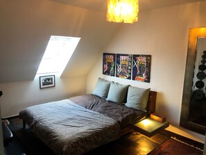 2 chambres, fer et planche à repasser, Wi-Fi gratuit, draps fournis