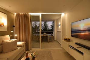 TV