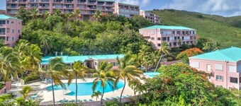 Spectacular Oceanview 2 Bedroom Coakley Bay Condo with AC & Wifi.