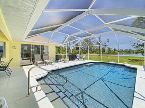 A heated pool - Weston's Water Watch, full refund*, heated pool, sleeps 6 (Rotonda West)