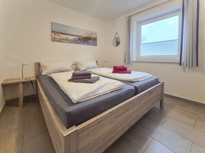 1 chambre, accès au Wi-Fi (inclus), literie fournie