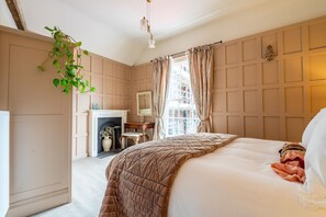 3 Schlafzimmer, Bügeleisen/Bügelbrett