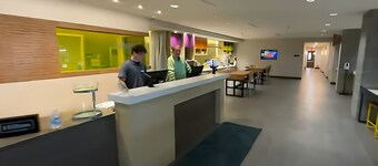 Home2 Suites by Hilton Bloomington Normal