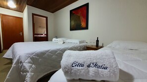 Egyptian cotton sheets, premium bedding, minibar, in-room safe - Ciità D'Italia (Campos do Jordão)