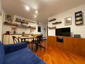 Smart-TV, DVD-Player