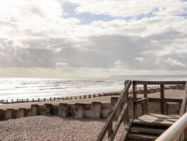 Cottage | Beach