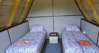 Posjetite nas