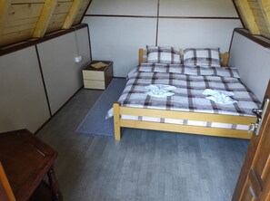 2 bedrooms, Internet