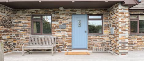 Cottage | Perincian bahagian luar