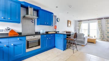 Cottage | Interior